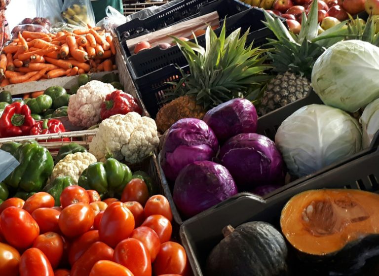 Alimentos frescos y de nuestra tierra para el verano